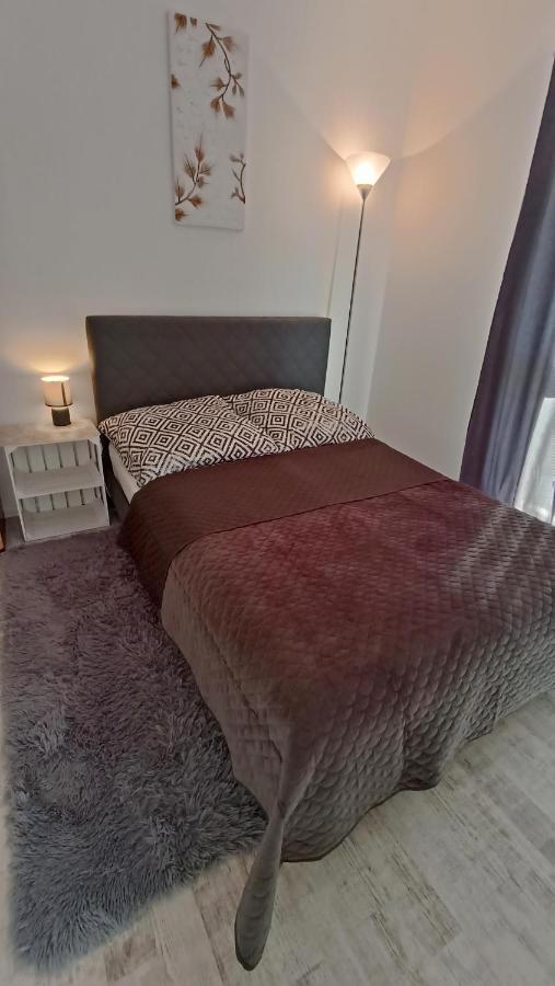 Na Kruczej Apartment *
